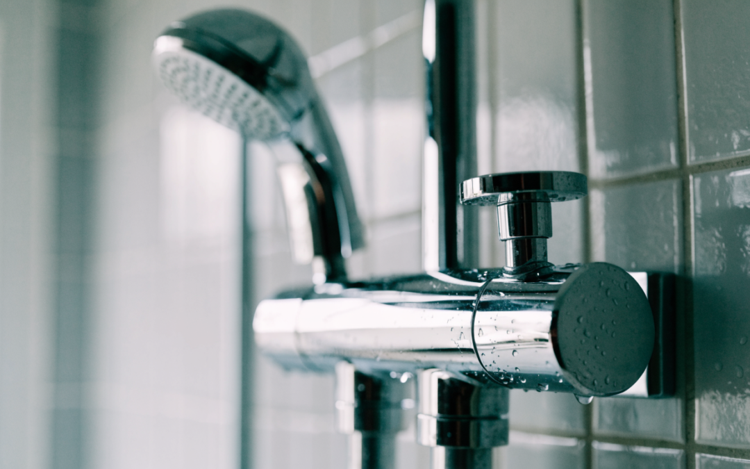What Is a Mixer Shower? And Will One Actually Work in Your House?